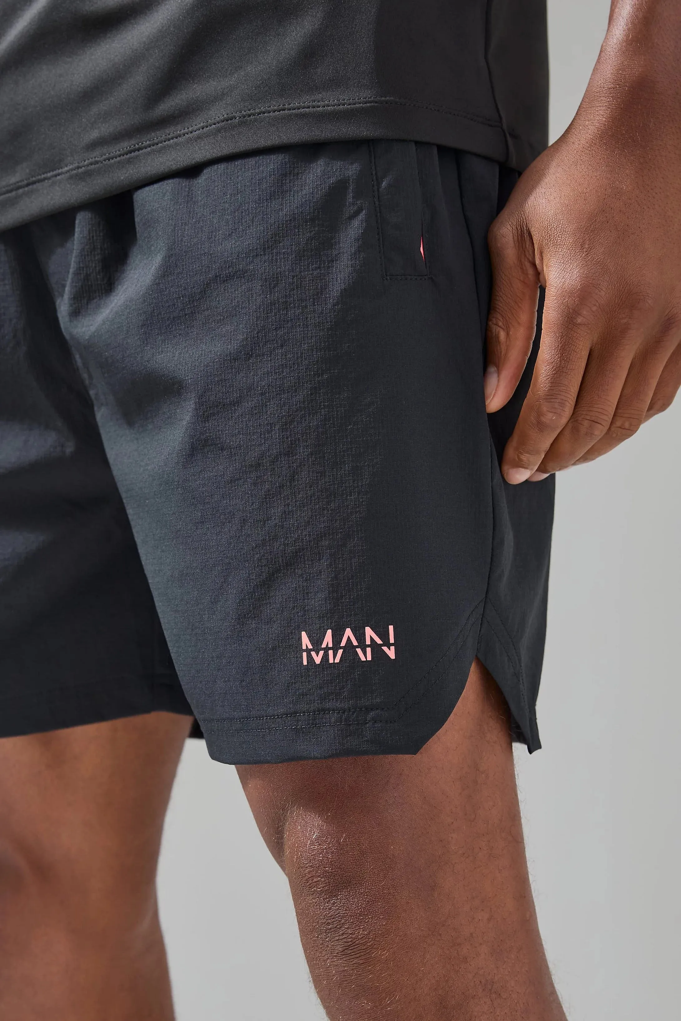 MAN ACTIVE RIPSTOP 5" SHORT - NEON