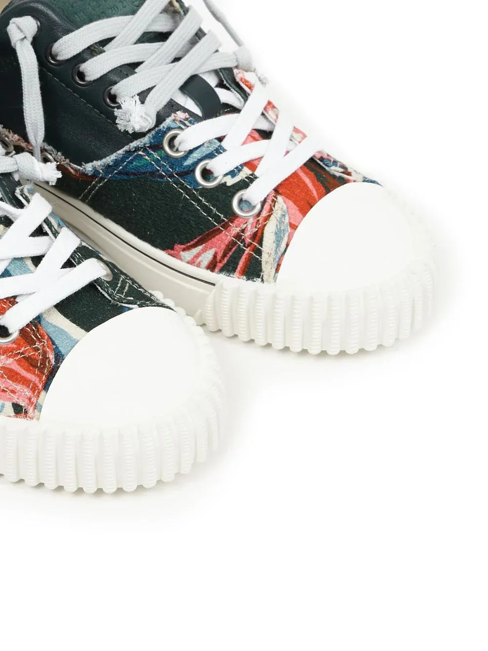 New Evolution sneakers