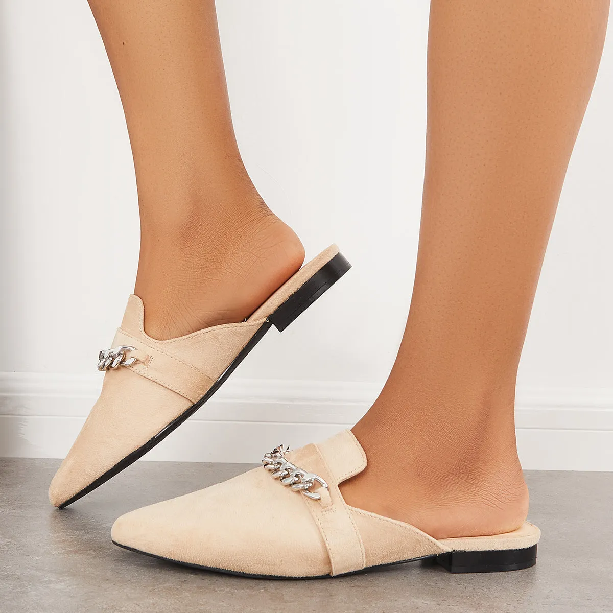 Sohiwoo Women Chain Flat Mules Pointed Toe Slip on Backless Loafer Shoes